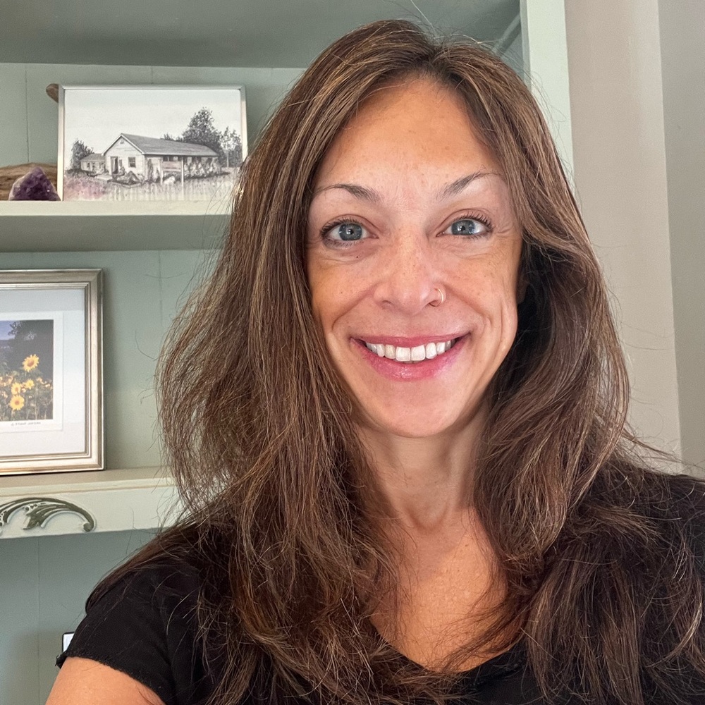 About Me - your Posher, Liz